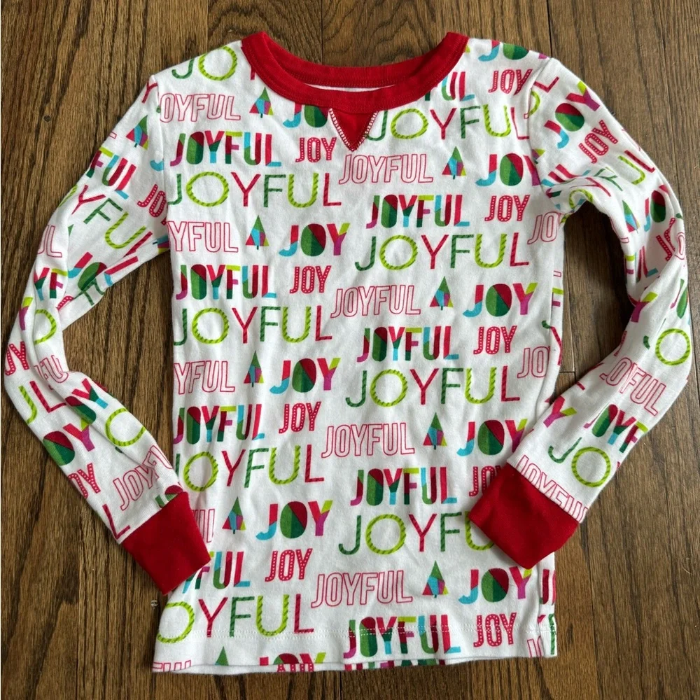 Holiday sets of matching pajamas, size 6